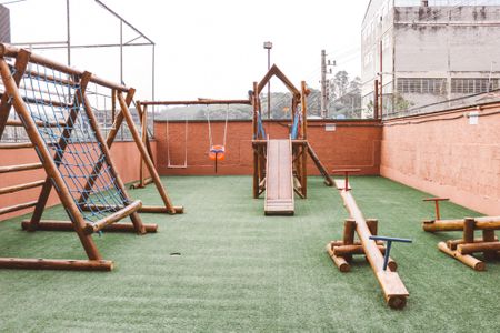 Apartamento à venda com 75m², 3 quartos e 2 vagasÁrea comum - Playground
