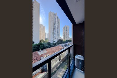 Varanda de kitnet/studio para alugar com 1 quarto, 27m² em Mooca, São Paulo