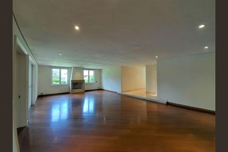 Casa à venda com 4 quartos, 736m² em Real Parque, São Paulo