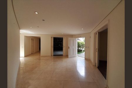 Casa à venda com 4 quartos, 736m² em Real Parque, São Paulo