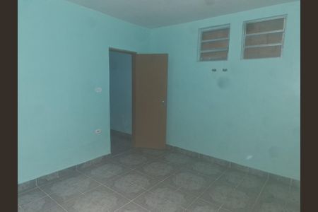 Casa para alugar com 1 quarto, 90m² em Vila Maria de Maggi, Suzano