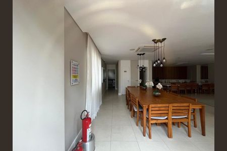 Apartamento à venda com 57m², 1 quarto e sem vaga