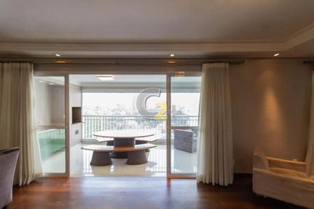 Apartamento para alugar com 168m², 4 quartos e 3 vagas