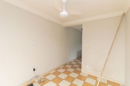 Sala de casa para alugar com 2 quartos, 70m² em Itaquera, São Paulo