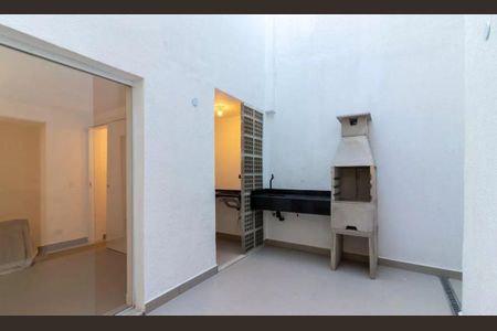 Casa de condomínio à venda com 180m², 3 quartos e 1 vaga