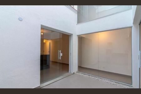 Casa de condomínio à venda com 180m², 3 quartos e 1 vaga