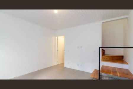 Casa de condomínio à venda com 180m², 3 quartos e 1 vaga