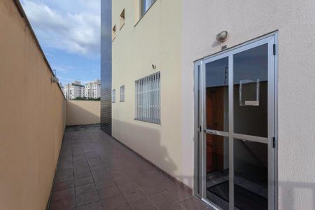 Apartamento à venda com 52m², 2 quartos e 1 vagaEntrada