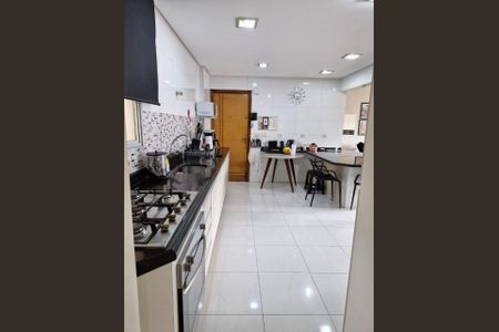 Apartamento à venda com 132m², 3 quartos e 1 vaga Apartamento à venda com 132m², 3 quartos e 1 vagaFoto 06