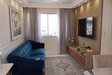 Sala de apartamento para alugar com 2 quartos, 58m² em Vila Ivone, São Paulo