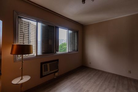 Apartamento para alugar com 130m², 3 quartos e 1 vaga Apartamento para alugar com 130m², 3 quartos e 1 vagaSuíte