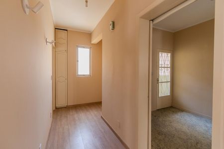 Apartamento para alugar com 130m², 3 quartos e 1 vaga Apartamento para alugar com 130m², 3 quartos e 1 vagaHall de entrada