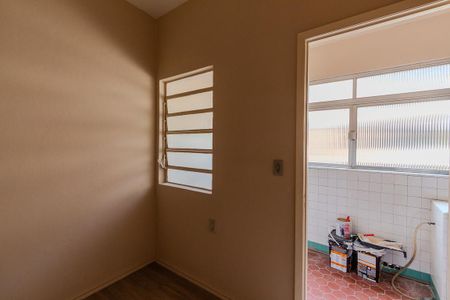 Apartamento para alugar com 130m², 3 quartos e 1 vaga Apartamento para alugar com 130m², 3 quartos e 1 vagaQuarto de Serviço