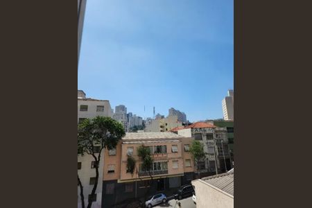 Vista da janela de apartamento à venda com 2 quartos, 59m² em Bela Vista, São Paulo