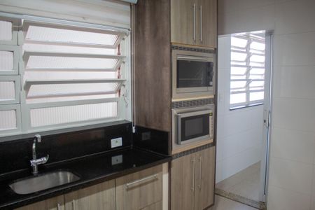 Apartamento para alugar com 115m², 3 quartos e 2 vagas Apartamento para alugar com 115m², 3 quartos e 2 vagasCozinha