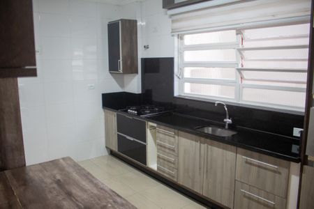 Apartamento para alugar com 115m², 3 quartos e 2 vagas Apartamento para alugar com 115m², 3 quartos e 2 vagasCozinha
