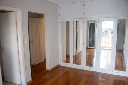 Apartamento para alugar com 115m², 3 quartos e 2 vagas Apartamento para alugar com 115m², 3 quartos e 2 vagasSuite