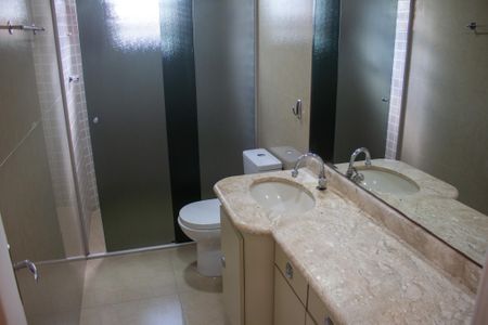 Apartamento para alugar com 115m², 3 quartos e 2 vagas Apartamento para alugar com 115m², 3 quartos e 2 vagasBanheiro