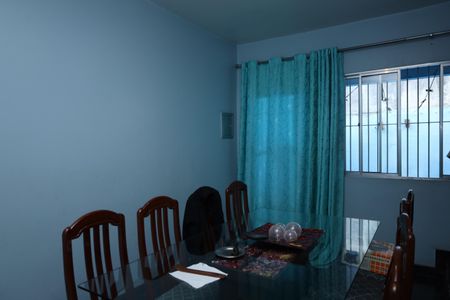 Sala 1 de casa à venda com 3 quartos, 300m² em Itaquera, São Paulo