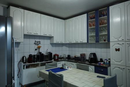 Casa à venda com 400m², 8 quartos e 5 vagasCozinha