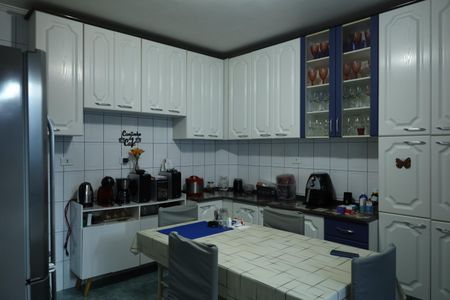 Casa à venda com 400m², 8 quartos e 5 vagasCozinha