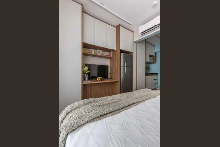 Apartamento para alugar com 23m², 1 quarto e 1 vagaSala / Quarto