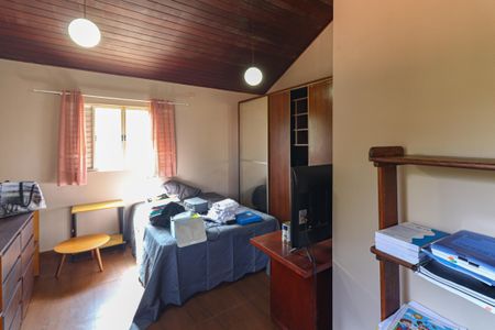 Casa à venda com 625m², 4 quartos e 3 vagasSuíte 1
