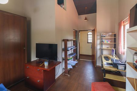 Casa à venda com 625m², 4 quartos e 3 vagasSuíte 1