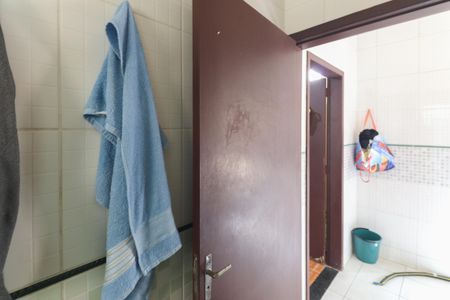 Casa à venda com 625m², 4 quartos e 3 vagasBanheiro 1