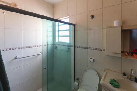 Casa à venda com 625m², 4 quartos e 3 vagasBanheiro da Suíte 1