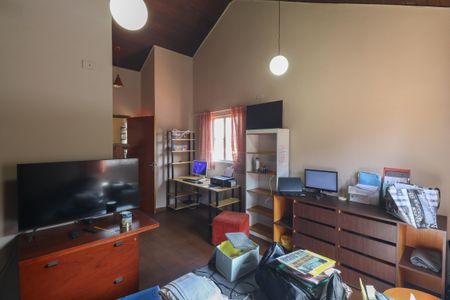 Casa à venda com 625m², 4 quartos e 3 vagasSuíte 1