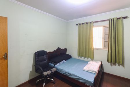 Casa à venda com 625m², 4 quartos e 3 vagasQuarto 1