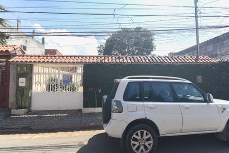 Casa à venda com 625m², 4 quartos e 3 vagasFachada