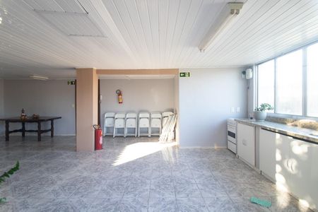 Apartamento à venda com 70m², 2 quartos e 1 vaga Apartamento à venda com 70m², 2 quartos e 1 vagaÁrea comum - Salão de festas