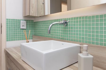 Apartamento à venda com 70m², 2 quartos e 1 vaga Apartamento à venda com 70m², 2 quartos e 1 vagaBanheiro