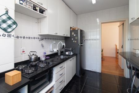 Apartamento à venda com 70m², 2 quartos e 1 vaga Apartamento à venda com 70m², 2 quartos e 1 vagaCozinha