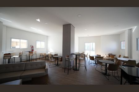 Apartamento para alugar com 60m², 1 quarto e 1 vagaÁrea comum - Salão de festas