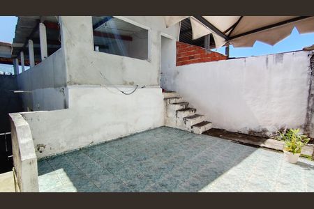 Casa para alugar com 90m², 3 quartos e 2 vagasQuintal 