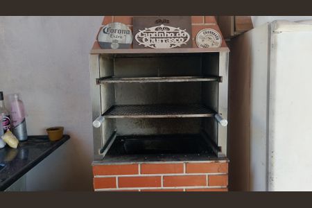 Casa para alugar com 90m², 3 quartos e 2 vagasChurrasqueira 