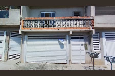 Casa para alugar com 90m², 3 quartos e 2 vagasFachada