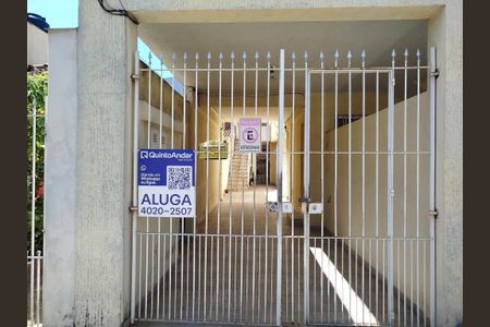 Casa para alugar com 70m², 2 quartos e 1 vagaFachada - placa cod.GTPE-1354