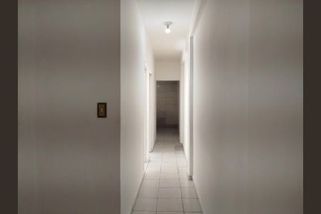 Corredor de casa para alugar com 2 quartos, 70m² em Vila Carrão, São Paulo