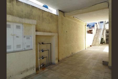 Casa para alugar com 70m², 2 quartos e 1 vagaQuintal e garagem