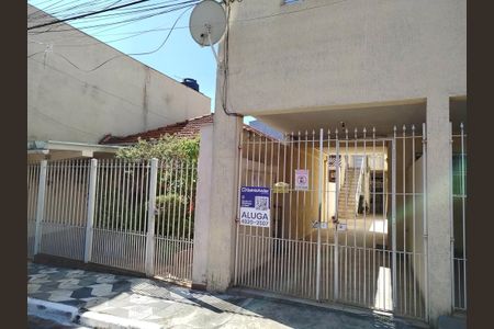 Casa para alugar com 70m², 2 quartos e 1 vagaFachada - placa cod.GTPE-1354