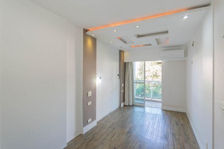 Apartamento à venda com 74m², 2 quartos e 1 vagaSuíte