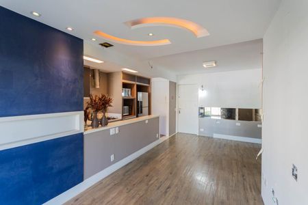 Apartamento à venda com 74m², 2 quartos e 1 vagaSala