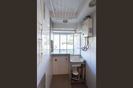 Apartamento à venda com 74m², 2 quartos e 1 vagaCozinha e Área de Serviço