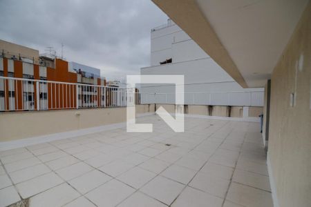 Apartamento à venda com 74m², 2 quartos e 1 vagaÁrea comum