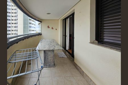 Apartamento para alugar com 149m², 3 quartos e 3 vagas Apartamento para alugar com 149m², 3 quartos e 3 vagasVaranda da Sala