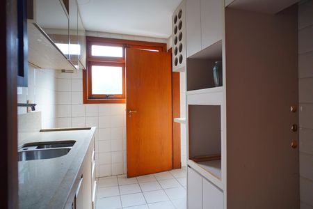 Apartamento para alugar com 98m², 3 quartos e 2 vagasCozinha 